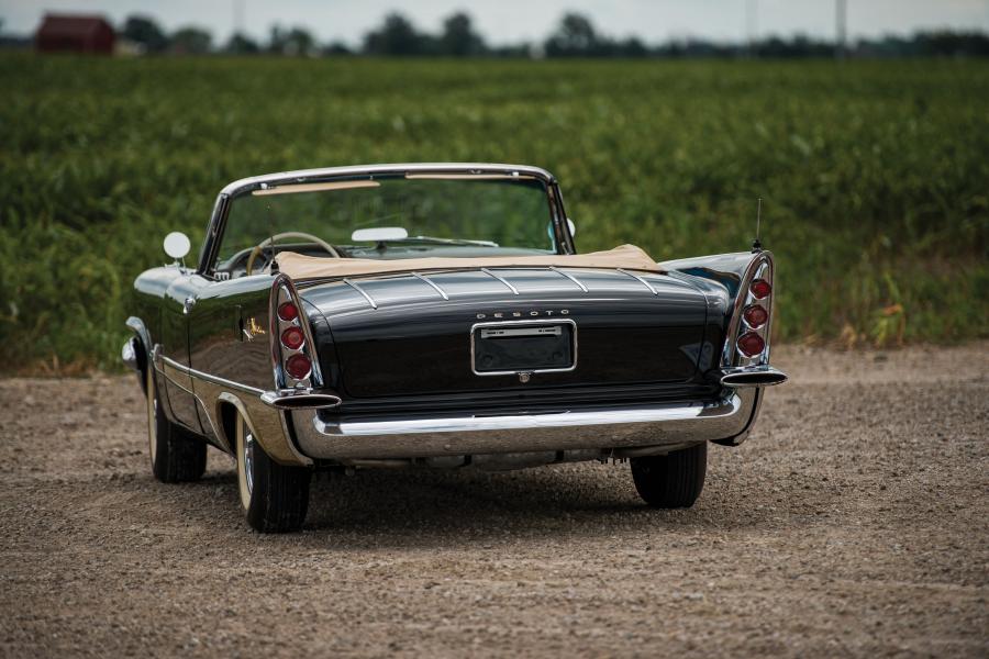  Desoto Adventurer Convertible (S-26A) 1957 года  (фото 37 из 60)